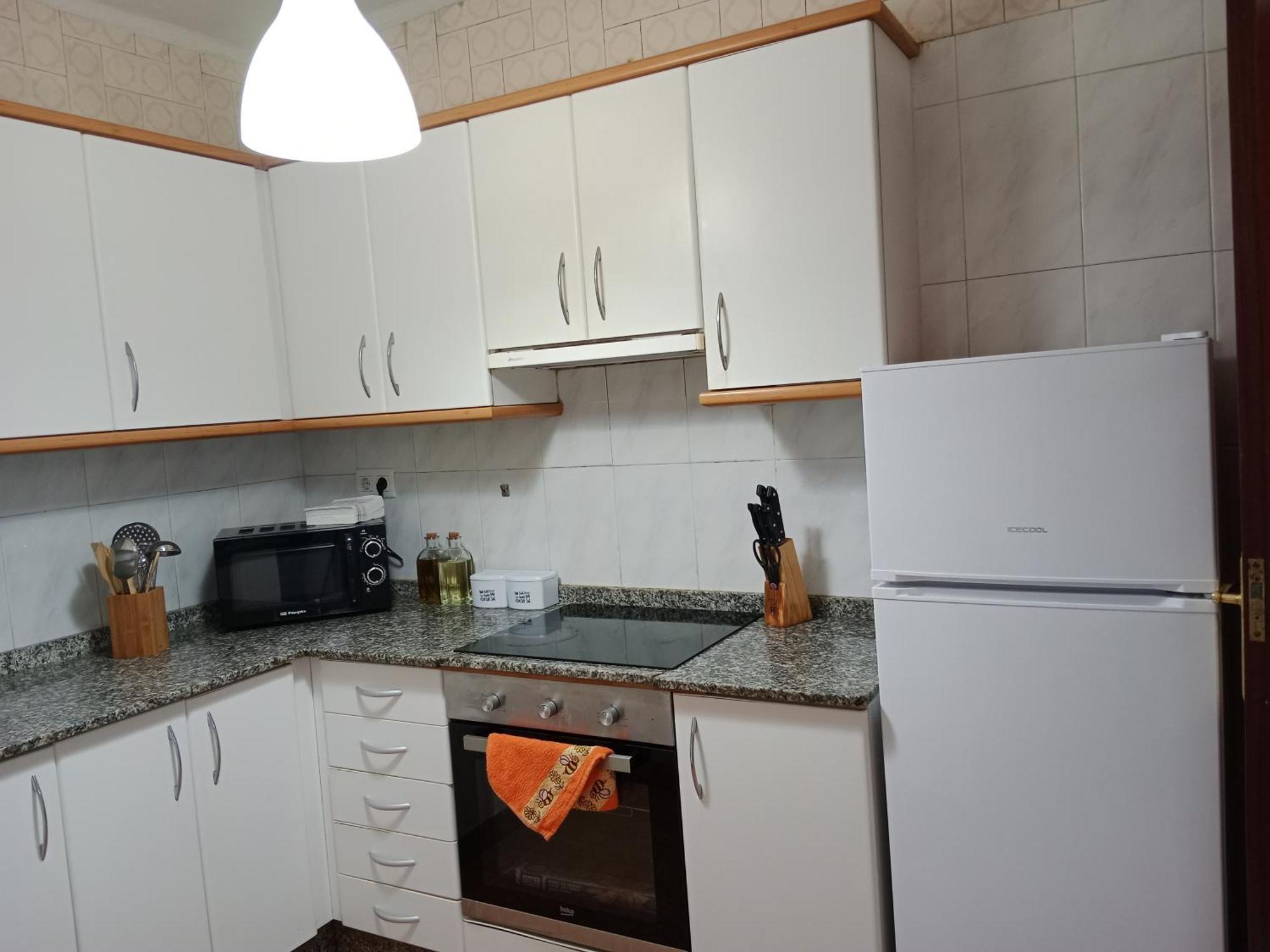 Vistas A La Pista De Atletismo Apartment Pontevedra Cameră foto