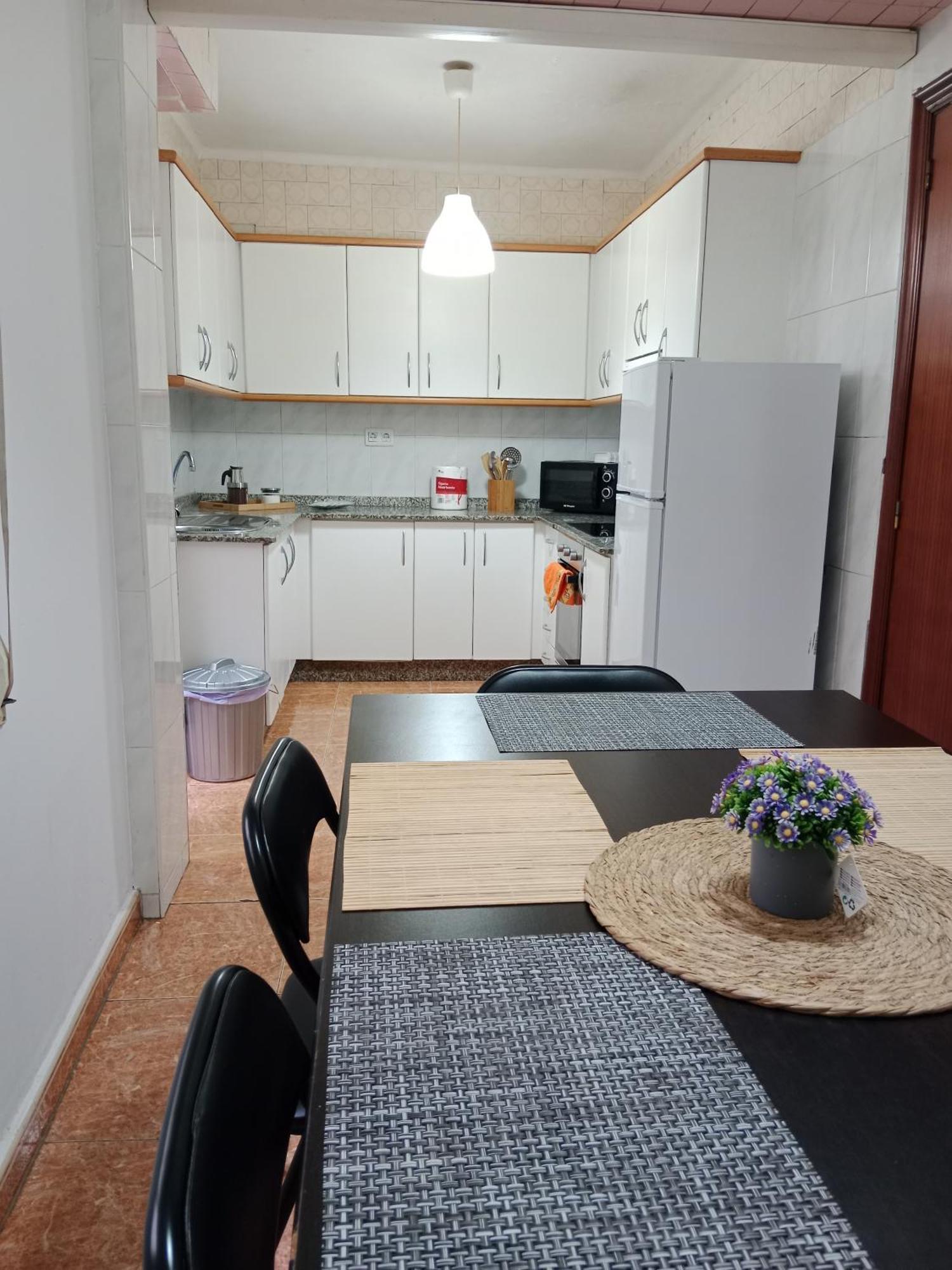 Vistas A La Pista De Atletismo Apartment Pontevedra Cameră foto